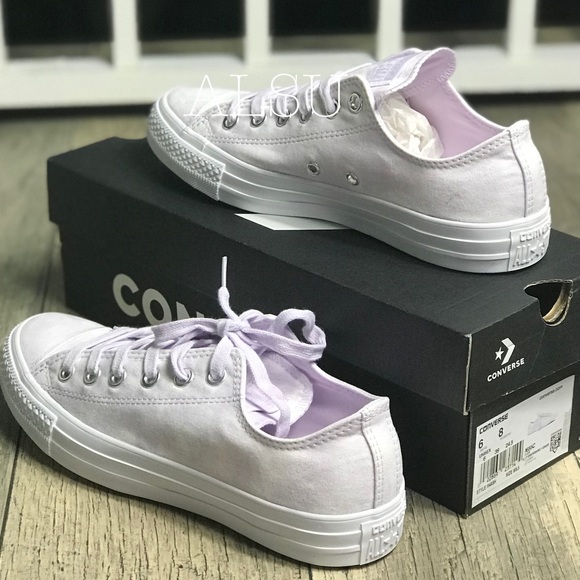 NWT Converse Ctas OX Velvet Barely Grape W AUTHENT - Picture 2 of 7